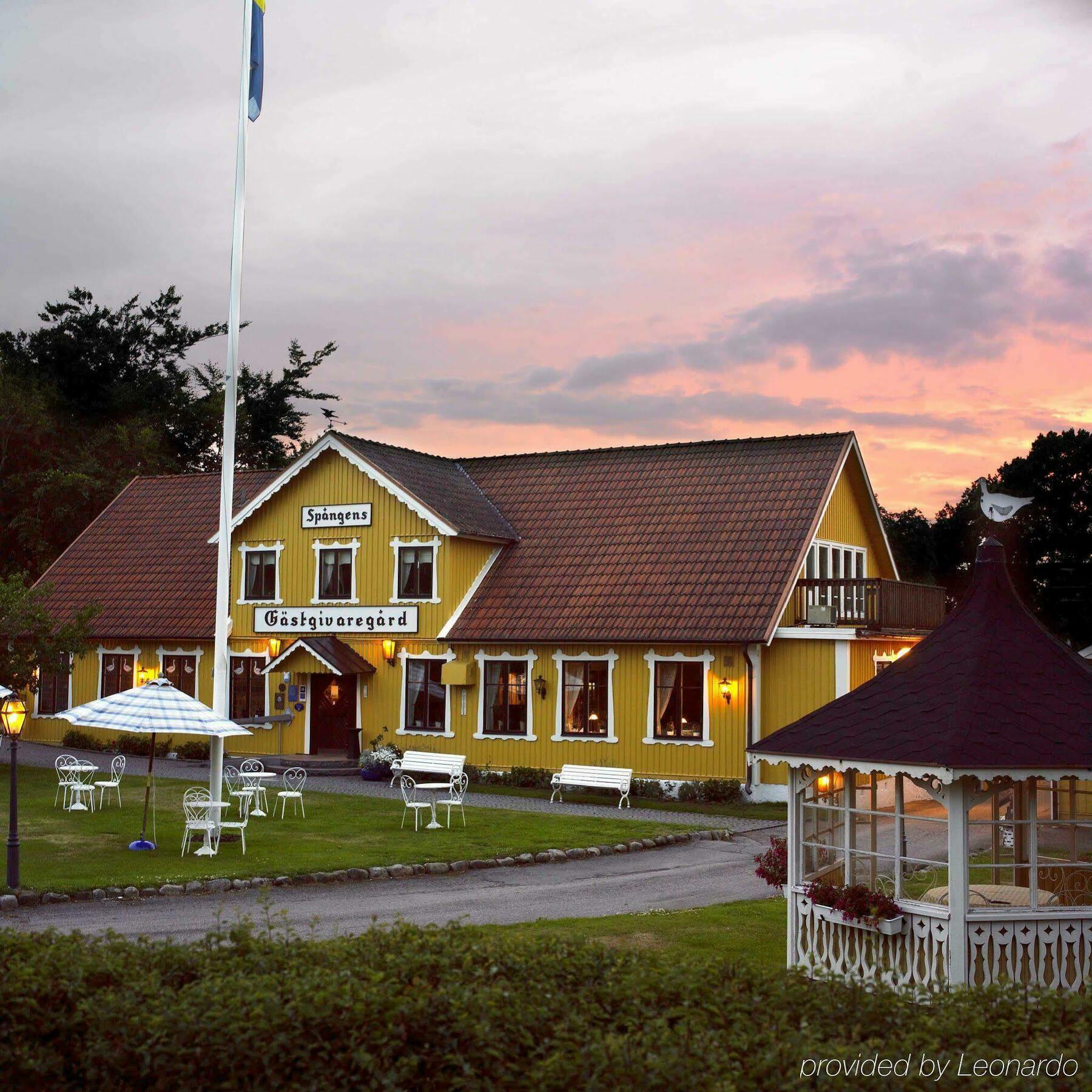 Spangens Gaestgivaregard Inn Ljungbyhed Bagian luar foto